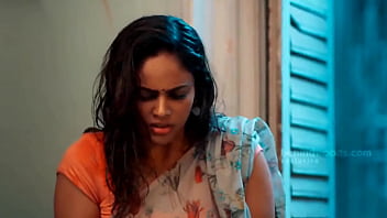 Busty South Indian Babe Swetha’s Hot & Steamy Moves