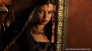 Pleasure And Bliss In The Sensual Heart Of India: A Unique Approach