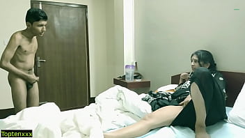 Sultry Indian Babe Fucks Young Teen Boy In Steamy Roleplay That’s Breaking The Internet