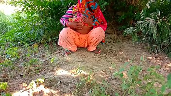 Caught In The Open: Indian Aunty’s Outdoor Adventure