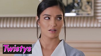 Submissive Sluts India Summer And Emily Willis Obey Every Command In A Steamy Lesbian Threesome