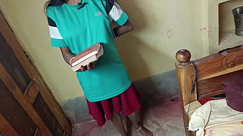 Sizzling Indian Desi Schoolgirl’s Wild And Steamy Viral Mms Clip