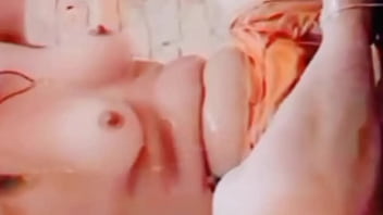 Desi Maal Ki Chut Ki Bathroom Mein Chudai Ka Viral Mms