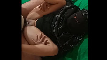 Desi Muslim Aunty Gets Hardcore Fucked By Her Lover In Hindi