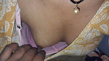 Desi Bhabhi Ki Mast Jawani – Chudai Ka Rasila Anand