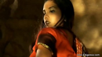 Sensual Indian Moves That Drive You Wild