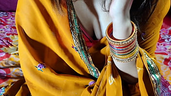 Sizzling Indian Bhabhi Loses Her Innocence To Devar With Filthy Hindi Whispers