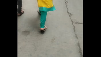 Curvy Indian Beauty Bent Over And Ready