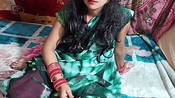 देवर का लंड भाभी की चूत पर मारा और उसकी चीख निकल गई साफ हिंदी आवाज में