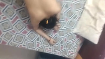 Mumbai’s Thick Desi Bhabhi Gets Pounded By A Local Bull Part 1