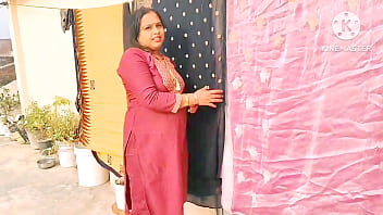 Mast Chudai Padosan Bhabhi Ki Garam Raat