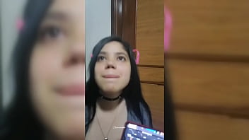 Mi Novia Me Interrumpe En Plena Partida Para Follar Salvajemente.