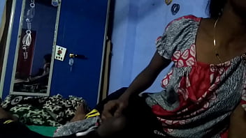 Insect Fuck: An Indian Sister’s Public Handjob With Anal Piss