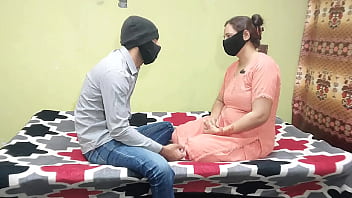 Sizzling Pakistani Bhabhi Gets Ravaged On Her Bed With Hindi Moans
