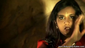 Sultry Subcontinental Seduction