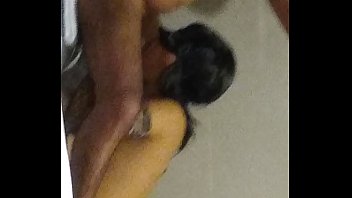Neha Apne Stepbrother Ko Nahate Hue Chusti Hai Hindi Audio