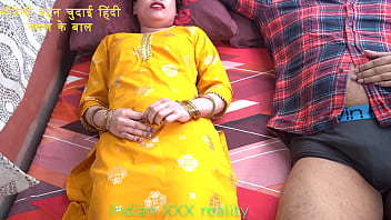 भारतीय सौतेली बहन के बगल के बालों का गर्म नज़ारा