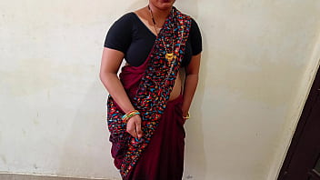 बहुत दिनों बाद पूरे प्यार के साथ नवविवाहित 18 साल की गृहिणी का पति के साथ जोशीला संभोग साफ हिंदी ऑडियो में