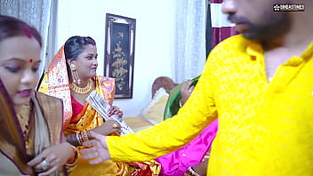 Desi Randiyon Ki Bhabhiyon Ka Groupsex Party, Unka Dewar Unhein Chodne Ko Tayyar