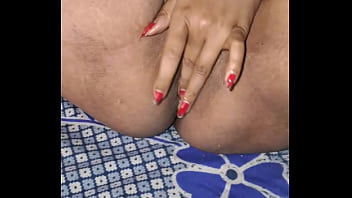 Desi Bhabhi’s Juicy Cunt Dripping With Wild Lust