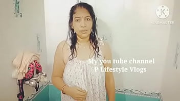 Desi Babe’s Steamy Bath Time Fantasy
