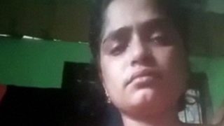 Explicit Desi Adulteress Bares All In A Raunchy Private Show For Her Secret Lover