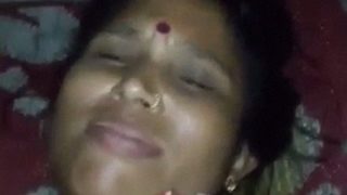 Guwahati’s Voluptuous Auntie And Debar’s Steamy Bedroom Escapade Captured On Camera