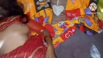 गांव की देसी भाभी गरम देसी लड़के के साथ रात भर की मौज