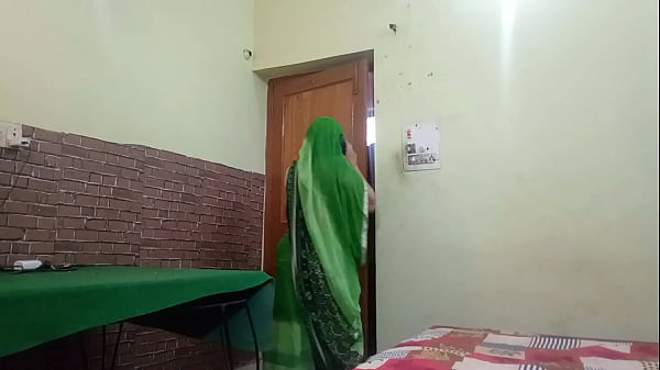 Desi Delivery Service: A Steamy Encounter In Hindi