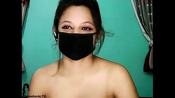 Desi Babe’s Wild Webcam Show: Fingering Herself To A Gushing Squirting Orgasm