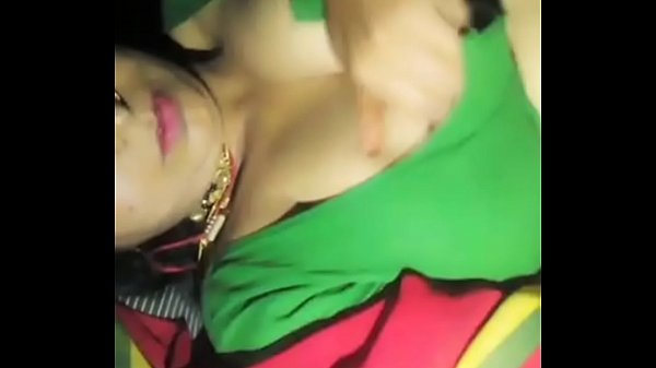 Desi Aunty Revealing Her Big Tits
