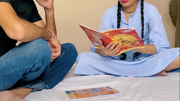 मेरी प्यासी चूत ने मेरे टीचर का लंड चूस लिया