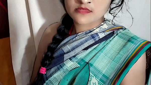 बेहद गर्म देह वाली गांव की मस्त मोहिनी