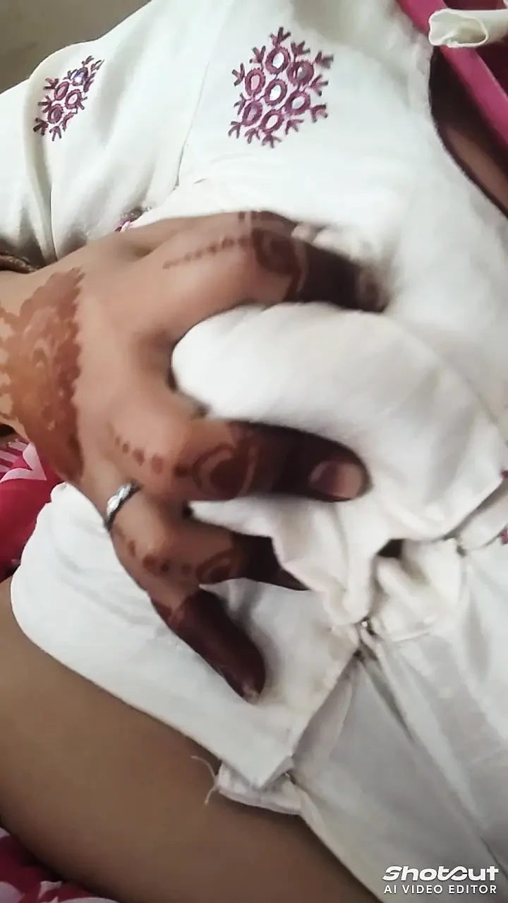 Desi Bhabhi Ke Rasile Hot