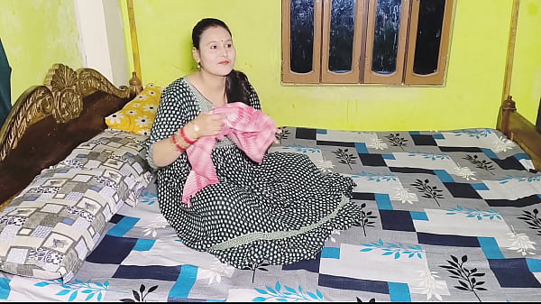 Passionate Desi Stepmother’s Wild Encounter With Energetic Step Son