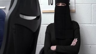 Caught Red-handed: A Pakistani Temptress Faces American Justice