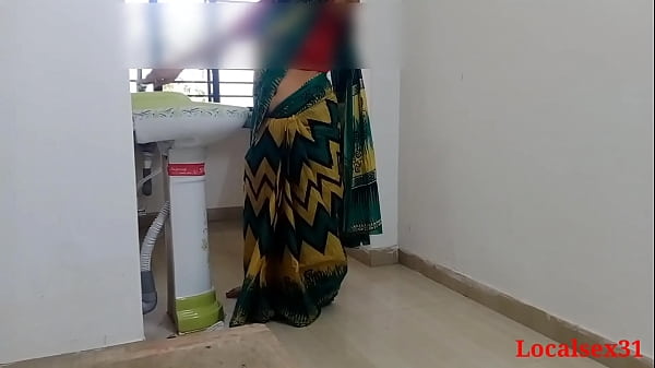 Sizzling Desi Housewife’s Secret Rendezvous | Official Localsex31 Release