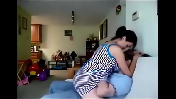 Sultry Indian Beauty Captured In Steamy Homemade Cam Show