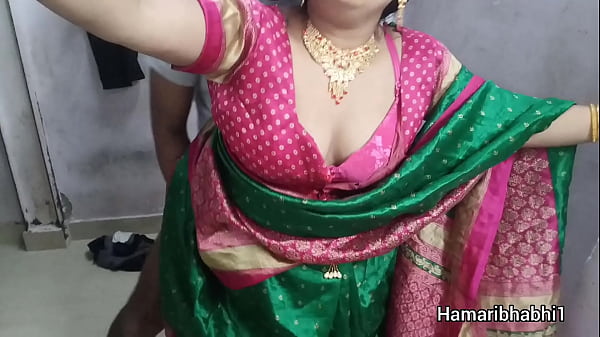 Hot Indian Desi Bhabhi Ka Saree Utar Ke Kutiya Banake Sali Ki Jabardast Chudai, Gaand Marne Ka Maza, Desi Bhabhi Ki Sexy Saree Sex