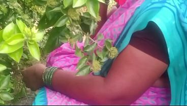 Indian Bhabhi Gets Wild With Outdoor Sex In The Village