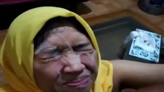This Guy Shoots His Load All Over His Bangladeshi Girlfriend’s Face, Leaving Her Dripping And Wanting More